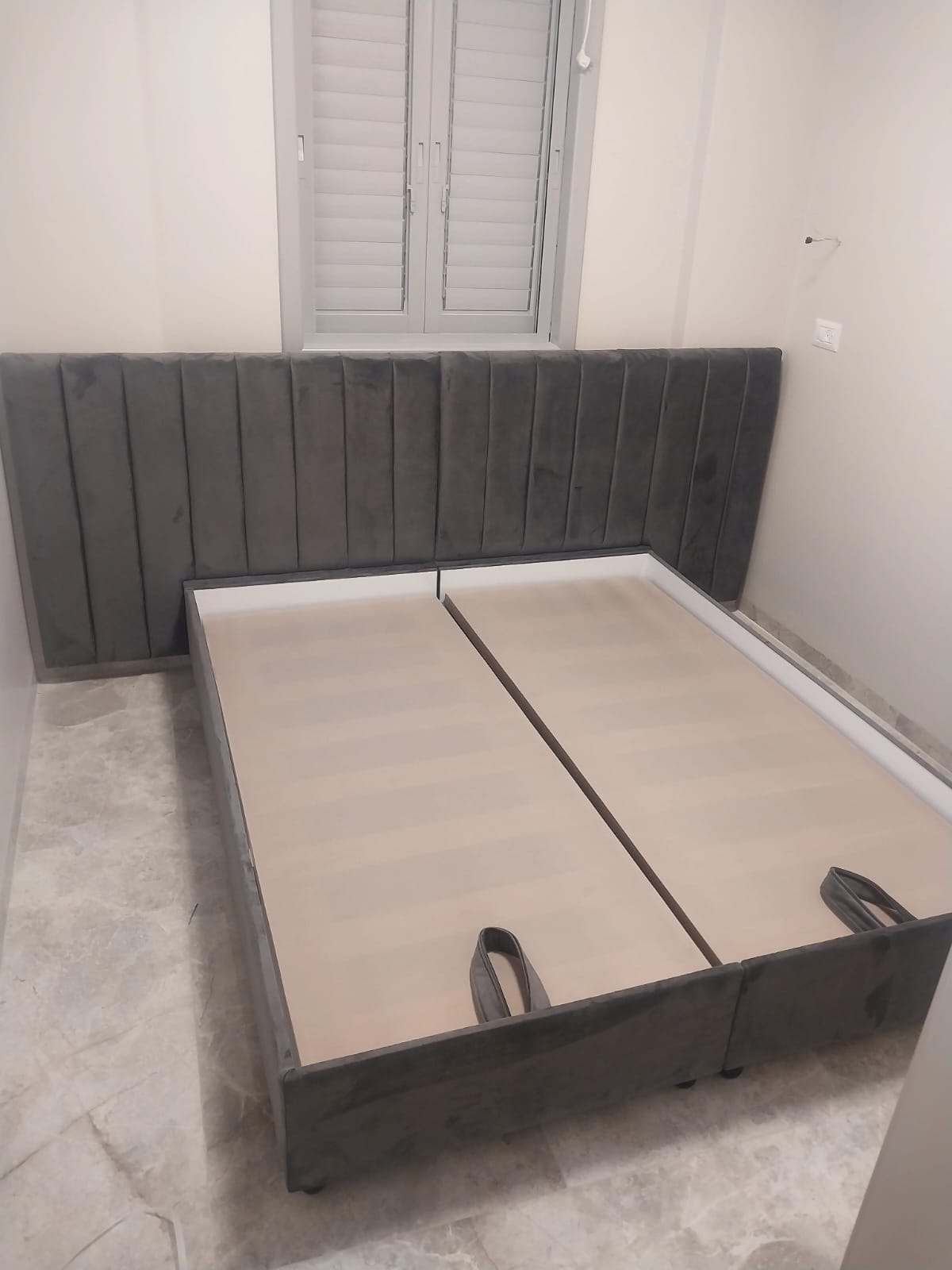 מיטה יהודית דגם פסים 240